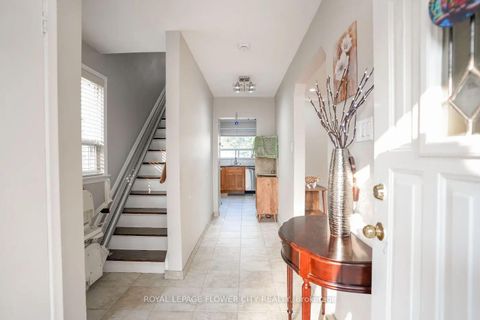 Photo 1 at 278 Elmhurst Drive, Kipling, Toronto