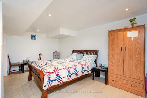 Photo 14 at 278 Elmhurst Drive, Kipling, Toronto