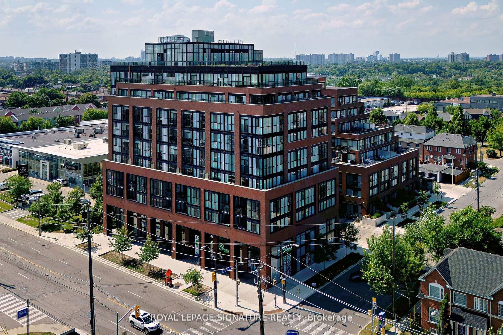 327 - 2300 St Clair Avenue N, Junction Area, Toronto 
