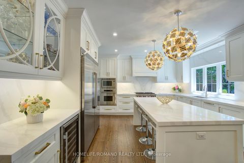 Photo 16 at 12 Hedgerow Lane, Kleinburg, Vaughan