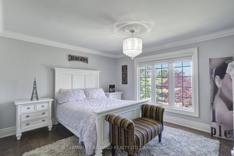 Photo 32 at 12 Hedgerow Lane, Kleinburg, Vaughan