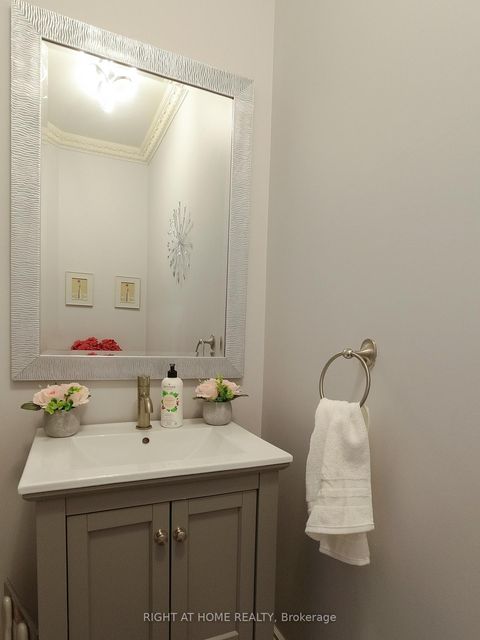 Photo 13 at 95 Westbury Court, Westbrook, Richmond Hill