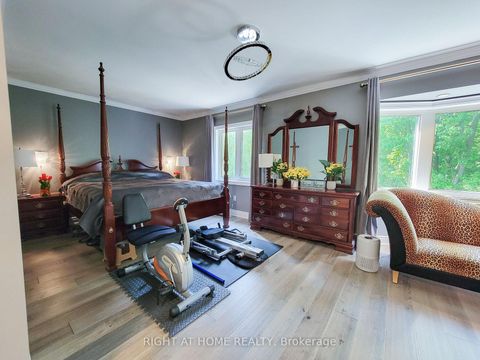 Photo 17 at 95 Westbury Court, Westbrook, Richmond Hill
