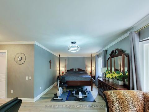 Photo 18 at 95 Westbury Court, Westbrook, Richmond Hill