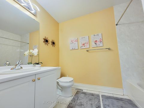 Photo 25 at 95 Westbury Court, Westbrook, Richmond Hill