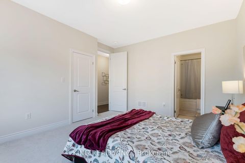 Photo 34 at 3419 Sixth Line, GO Glenorchy, Oakville