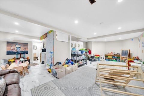 Photo 24 at 153 Browning Trail, Letitia Heights, Barrie