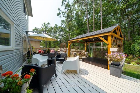 Photo 29 at 153 Browning Trail, Letitia Heights, Barrie