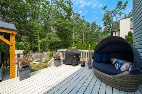 Photo 31 at 153 Browning Trail, Letitia Heights, Barrie