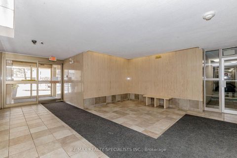 Photo 4 at 106 - 1 Four Winds Drive, York University Heights, Toronto