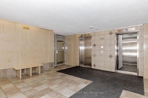 Photo 6 at 106 - 1 Four Winds Drive, York University Heights, Toronto