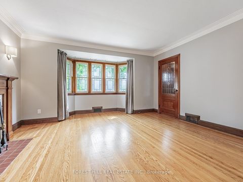 Photo 5 at 2 Esgore Drive, Nortown, Toronto