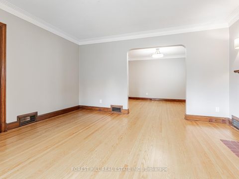 Photo 9 at 2 Esgore Drive, Nortown, Toronto