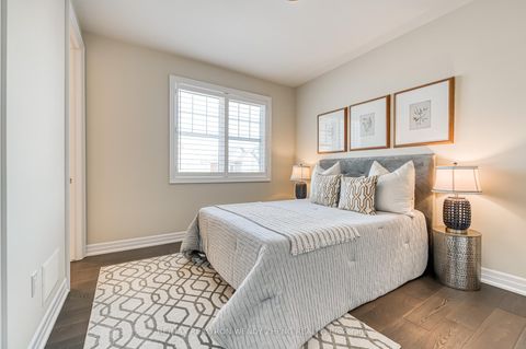 Photo 30 at 3209 Daisy Way, GO Glenorchy, Oakville