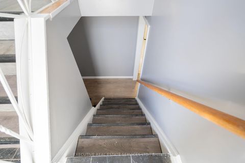 Photo 22 at 32 Brimorton Drive, Bendale, Toronto