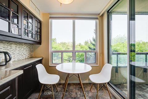 Photo 18 at 605 - 238 Doris Avenue, Willowdale East, Toronto