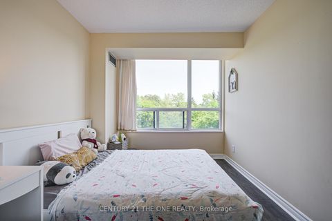 Photo 29 at 605 - 238 Doris Avenue, Willowdale East, Toronto