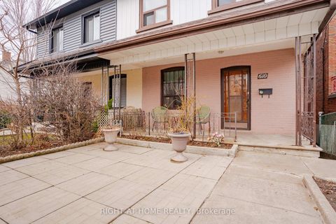 Photo 1 at 610 Lauder Avenue, Oakwood Village, Toronto