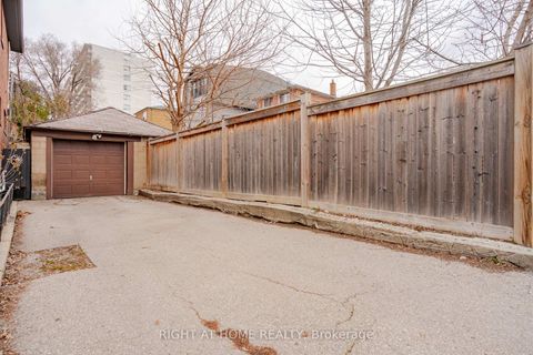 Photo 33 at 610 Lauder Avenue, Oakwood Village, Toronto