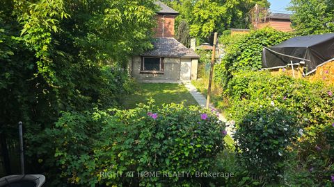 Photo 34 at 610 Lauder Avenue, Oakwood Village, Toronto