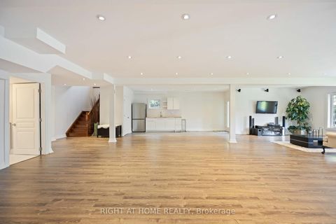 Photo 37 at 6 Sachet Drive, Oak Ridges Lake Wilcox, Richmond Hill