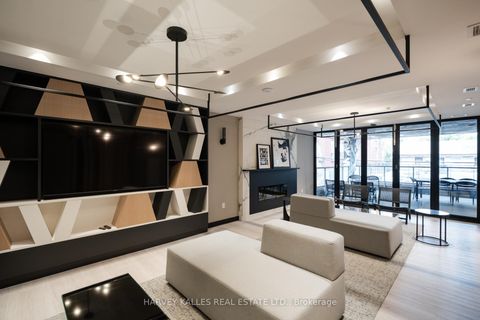 Photo 25 at 507 - 2 Augusta Avenue, Waterfront Communities C1, Toronto
