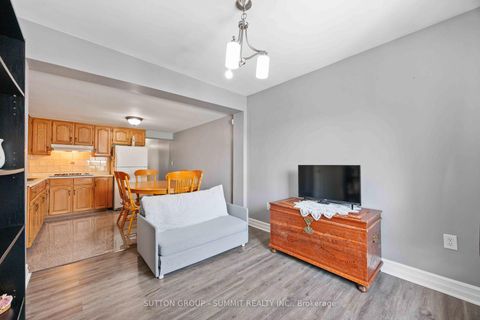 Photo 5 at 405 GILBERT Avenue, Fairbank, Toronto