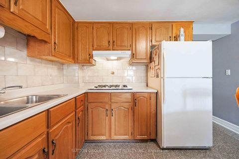 Photo 8 at 405 GILBERT Avenue, Fairbank, Toronto