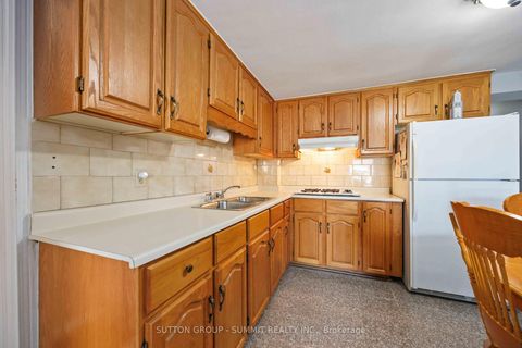 Photo 9 at 405 GILBERT Avenue, Fairbank, Toronto