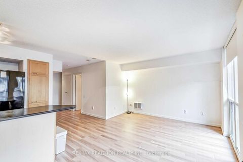 Photo 7 at 914 - 75 Dalhousie Street, Yonge Corridor, Toronto