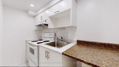 Photo 41 at 16 Lealinds Road, Patterson, Vaughan