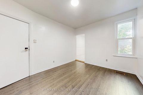 Photo 3 at 1474 Dufferin Street, Junction, Toronto