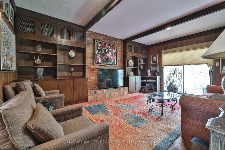 Photo 21 at 38 Fifeshire Road, Windfields, Toronto