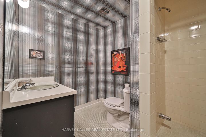 Photo 43 at 38 Fifeshire Road, Windfields, Toronto