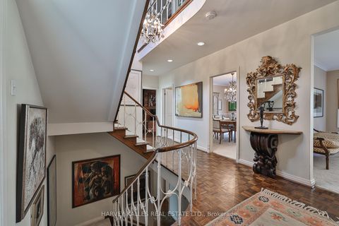 Photo 9 at 38 Fifeshire Road, Windfields, Toronto