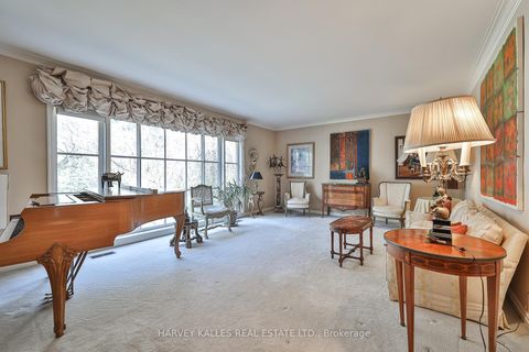 Photo 10 at 38 Fifeshire Road, Windfields, Toronto