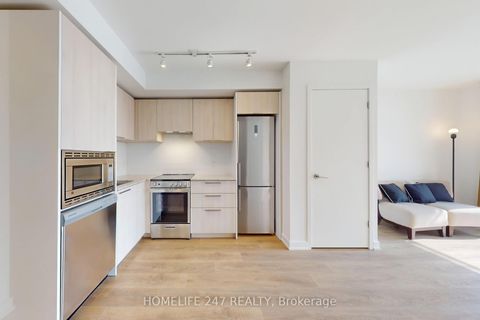 Photo 20 at 2701 - 501 Yonge Street, Yonge Corridor, Toronto