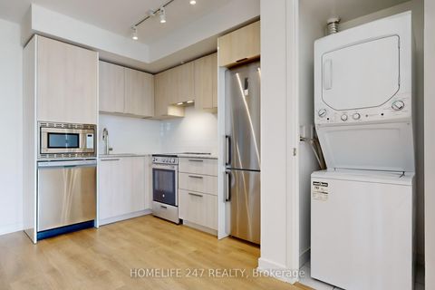 Photo 36 at 2701 - 501 Yonge Street, Yonge Corridor, Toronto