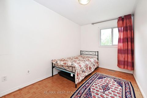 Photo 21 at 348 Brownridge Drive, Brownridge, Vaughan