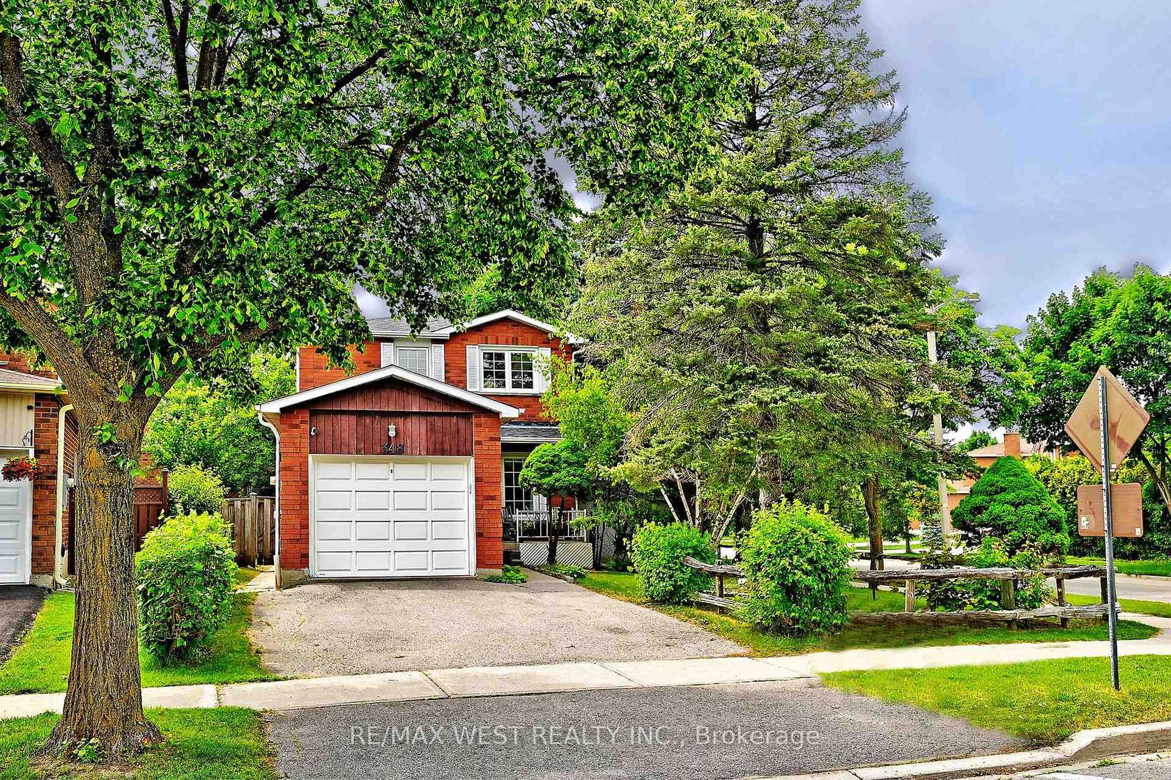 348 Brownridge Drive, Brownridge, Vaughan 