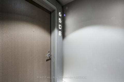 Photo 6 at 6508 - 1 Bloor Street E, Yonge Corridor, Toronto