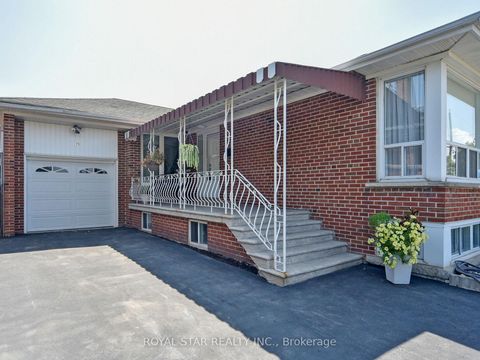 Photo 1 at 25 Diana Drive, CFB, Toronto