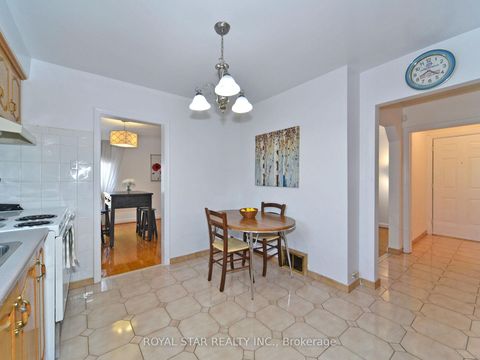 Photo 13 at 25 Diana Drive, CFB, Toronto