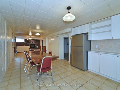 Photo 29 at 25 Diana Drive, CFB, Toronto