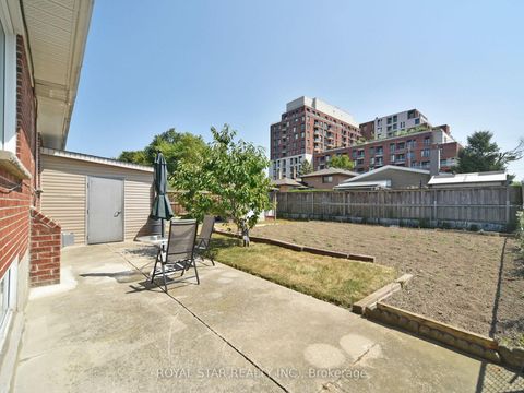 Photo 44 at 25 Diana Drive, CFB, Toronto