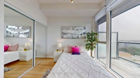 Photo 10 at 1001 - 7895 Jane Street, Concord, Vaughan