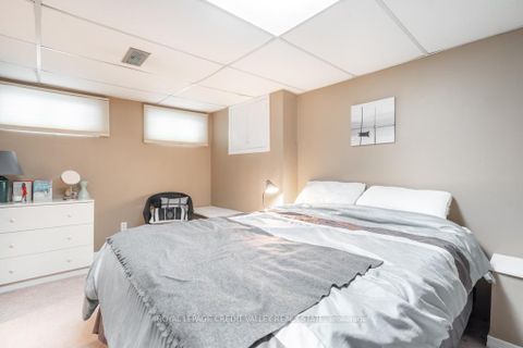 Photo 13 at 535 Taplow Crescent, BR Bronte, Oakville
