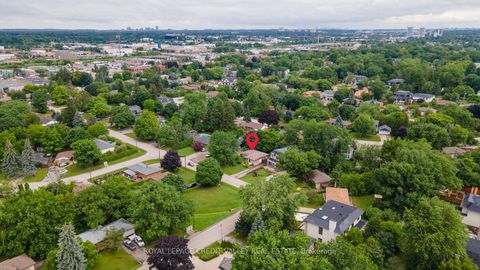 Photo 16 at 535 Taplow Crescent, BR Bronte, Oakville
