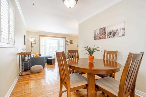 Photo 24 at 535 Taplow Crescent, BR Bronte, Oakville