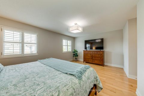 Photo 28 at 2182 Oakpoint Road, WT West Oak Trails, Oakville